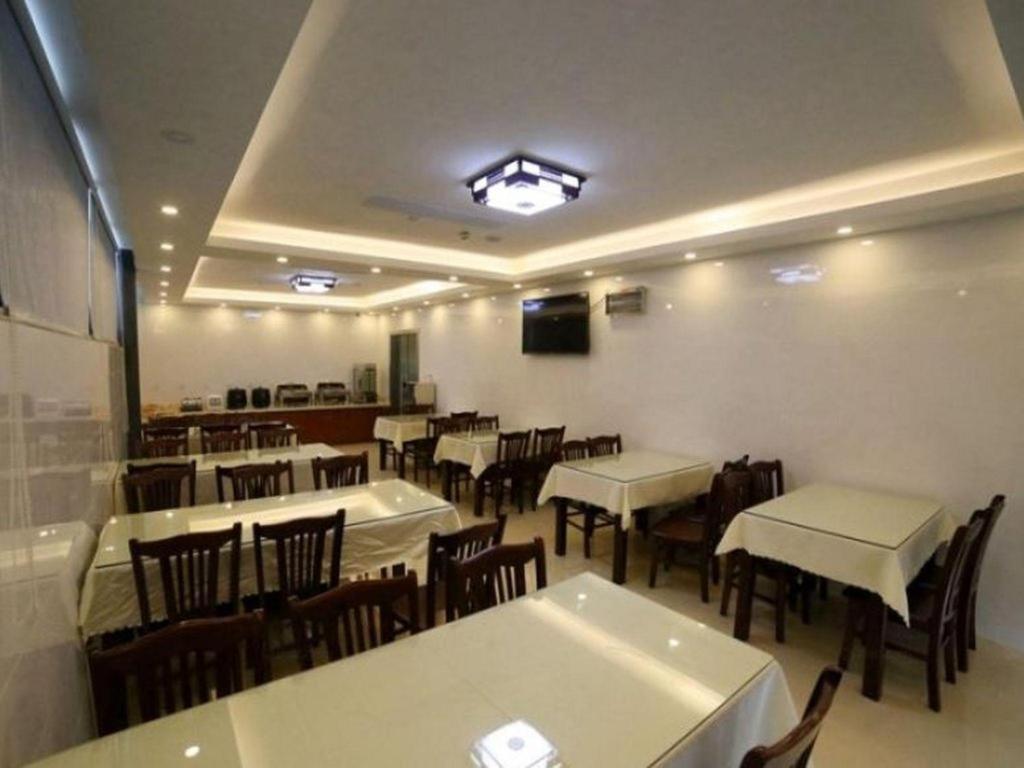 Greentree Inn Suzhou Industrial Zone Yangcheng Lake Weiting Mong Kok Express Hotel Bagian luar foto