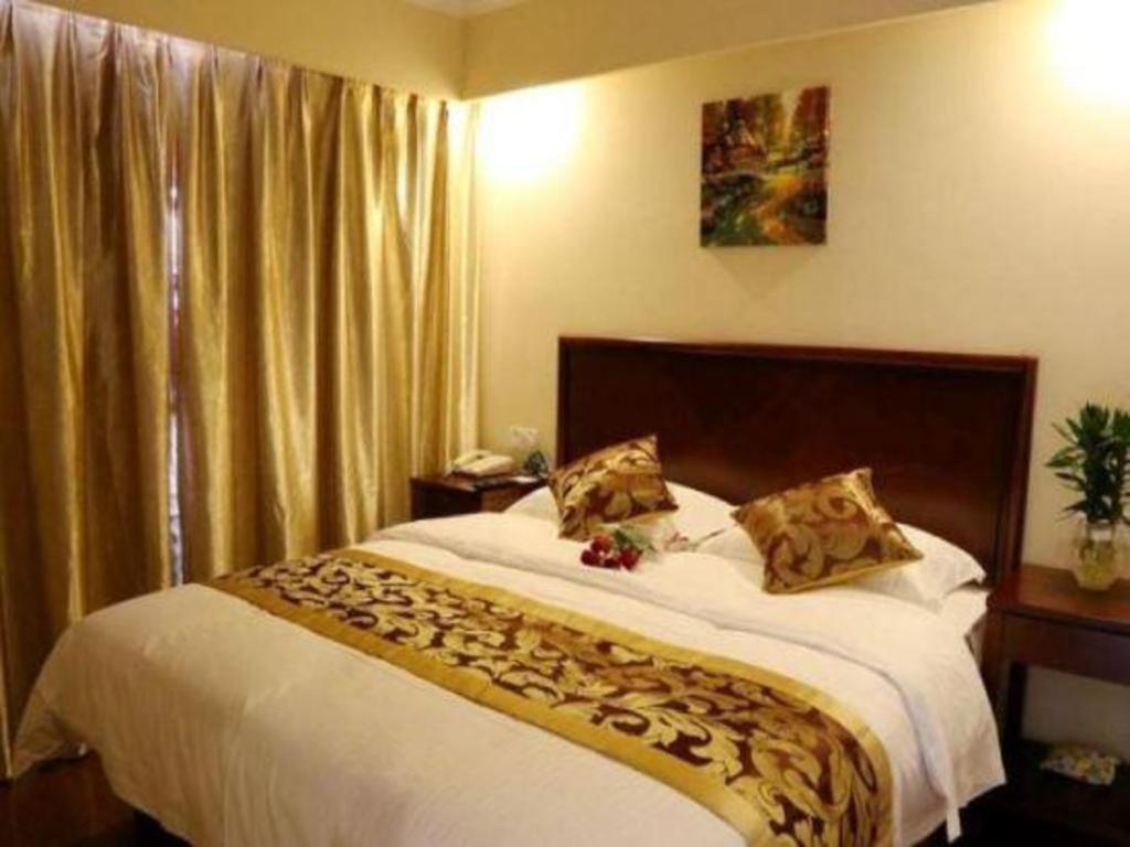 Greentree Inn Suzhou Industrial Zone Yangcheng Lake Weiting Mong Kok Express Hotel Bagian luar foto
