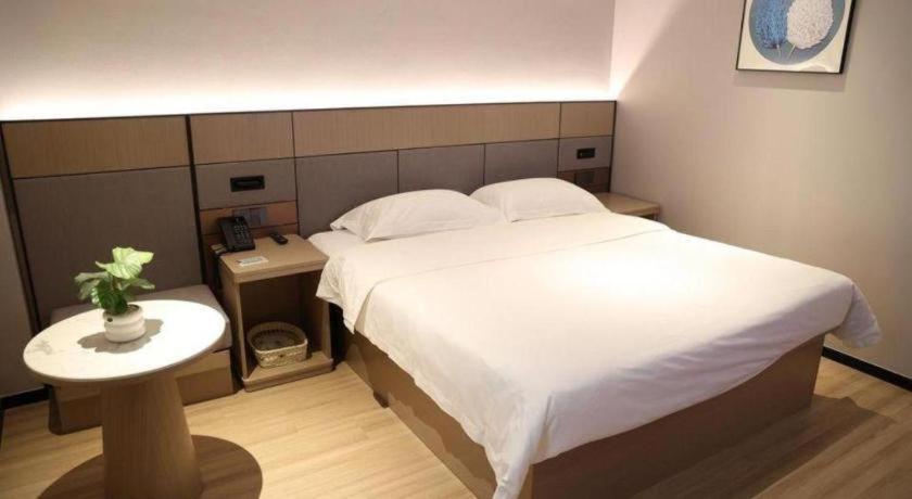 Greentree Inn Suzhou Industrial Zone Yangcheng Lake Weiting Mong Kok Express Hotel Bagian luar foto